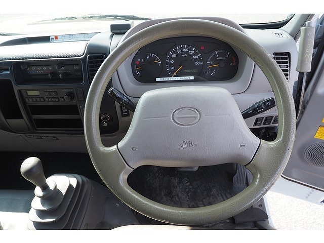 日野デュトロ高所作業車小型（2t・3t）[写真38]