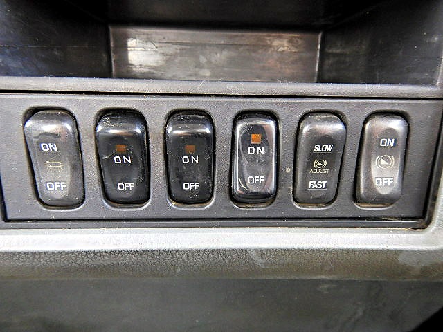 三菱ふそうファイタークレーン4段増トン（6t・8t）[写真15]