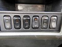 三菱ふそうファイタークレーン4段増トン（6t・8t）[写真15]