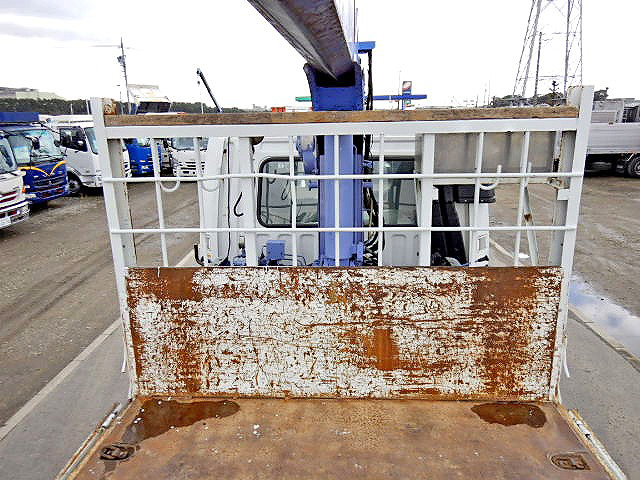 三菱ふそうファイタークレーン4段増トン（6t・8t）[写真05]