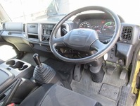 日野レンジャーアルミウイング中型（4t）[写真10]