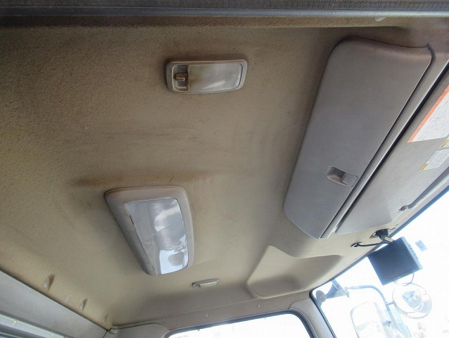 日野レンジャーアルミウイング中型（4t）[写真15]