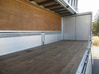 日野レンジャーアルミウイング中型（4t）[写真24]