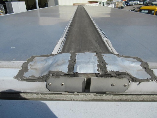 日野レンジャーアルミウイング中型（4t）[写真39]