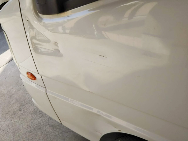 その他のメーカーその他の車種平ボディ小型（2t・3t）[写真05]