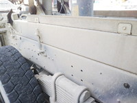 UDトラックスクオンダンプ大型（10t）[写真15]