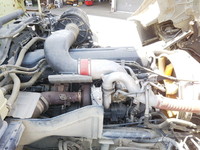 UDトラックスクオンダンプ大型（10t）[写真27]