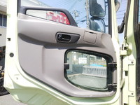 UDトラックスクオンダンプ大型（10t）[写真29]