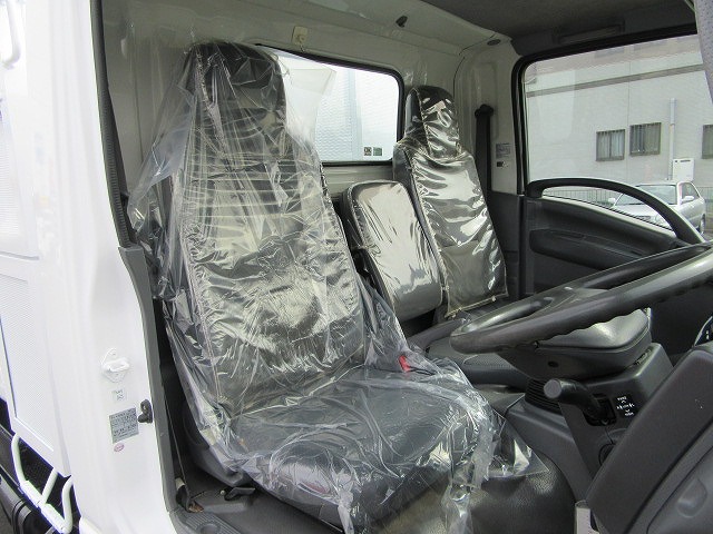 いすゞエルフパッカー車（塵芥車）小型（2t・3t）[写真29]