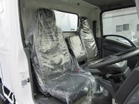 いすゞエルフパッカー車（塵芥車）小型（2t・3t）[写真29]