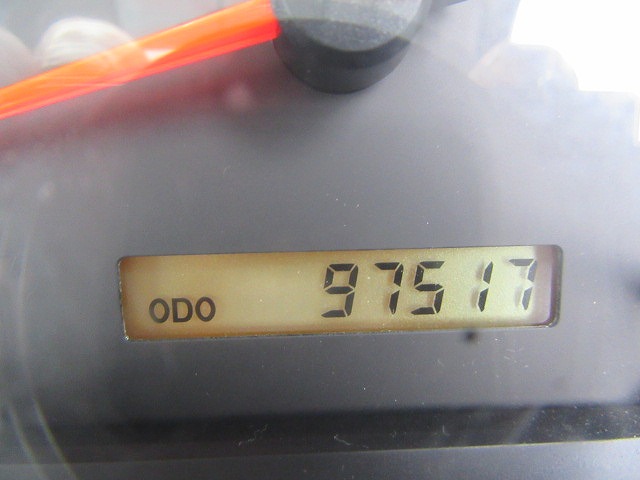 いすゞエルフパッカー車（塵芥車）小型（2t・3t）[写真34]