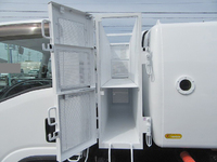 いすゞエルフパッカー車（塵芥車）小型（2t・3t）[写真08]