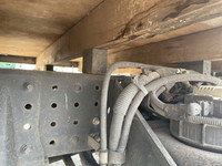 三菱ふそうキャンター平ボディ小型（2t・3t）[写真14]