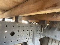 三菱ふそうキャンター平ボディ小型（2t・3t）[写真15]