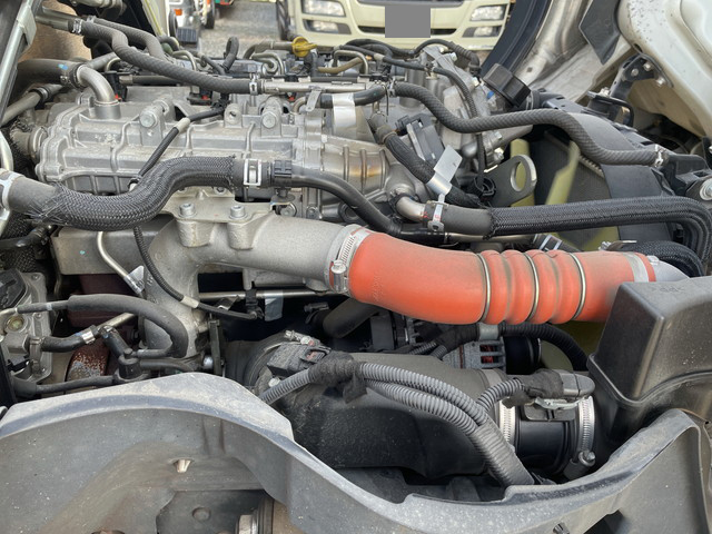 三菱ふそうキャンター平ボディ小型（2t・3t）[写真20]