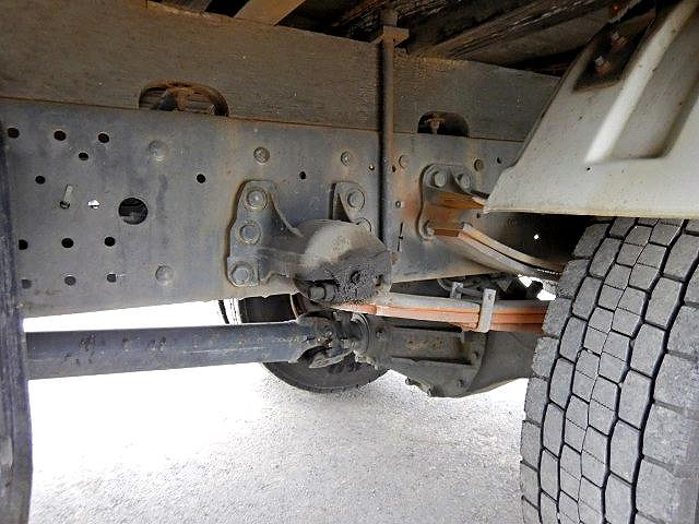 いすゞフォワードクレーン3段中型（4t）[写真18]