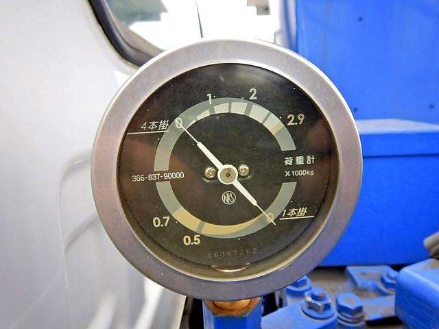 いすゞフォワードクレーン3段中型（4t）[写真29]