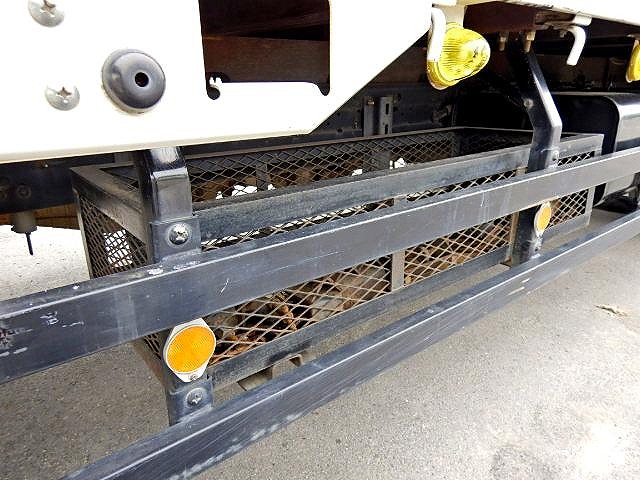 いすゞフォワードクレーン3段中型（4t）[写真34]