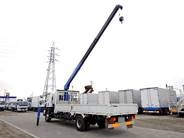 いすゞフォワードクレーン3段中型（4t）[写真05]