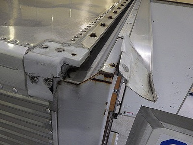 いすゞエルフアルミバン小型（2t・3t）[写真21]