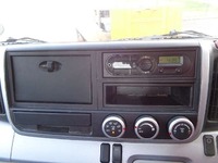 三菱ふそうキャンター平ボディ小型（2t・3t）[写真13]