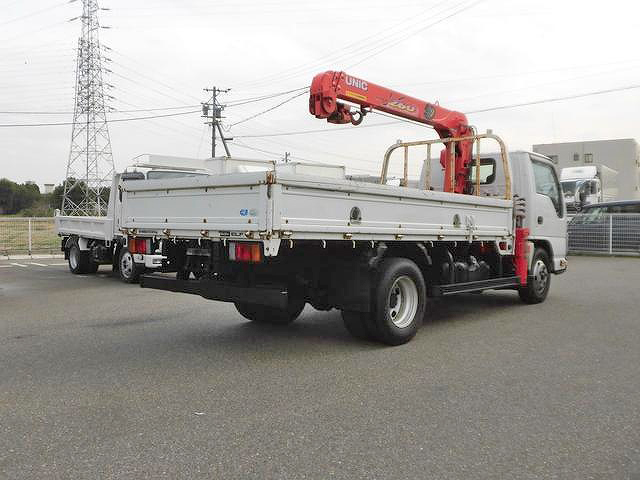 いすゞエルフクレーン3段小型（2t・3t）[写真02]