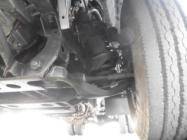 いすゞエルフクレーン3段小型（2t・3t）[写真35]