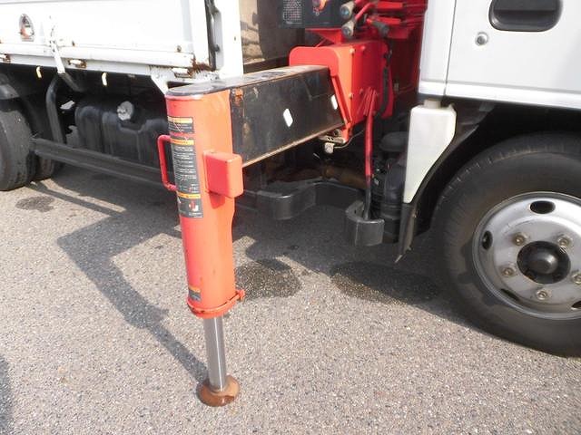 いすゞエルフクレーン3段小型（2t・3t）[写真05]