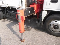 いすゞエルフクレーン3段小型（2t・3t）[写真05]