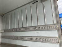 日野デュトロ冷凍車（冷蔵車）小型（2t・3t）[写真13]