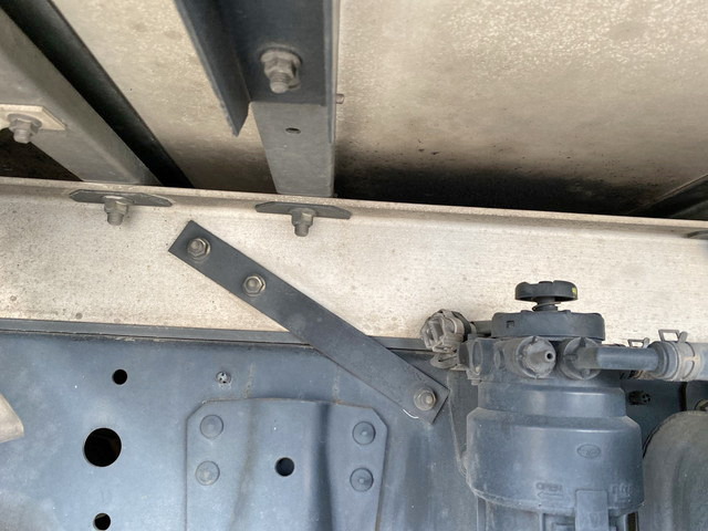 日野デュトロ冷凍車（冷蔵車）小型（2t・3t）[写真24]