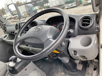 日野デュトロ冷凍車（冷蔵車）小型（2t・3t）[写真34]