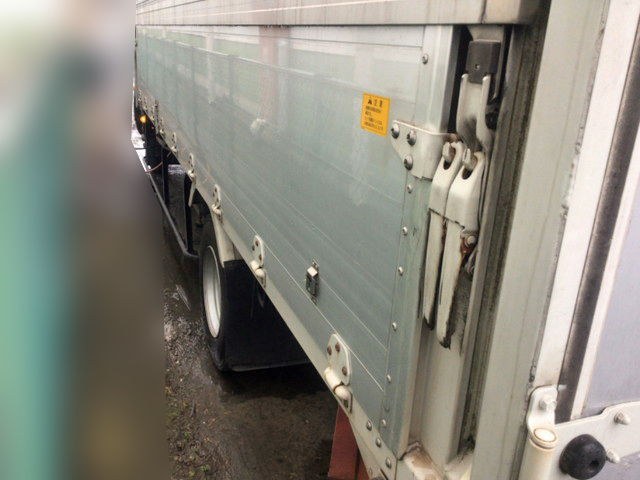 UDトラックスコンドルアルミウイング中型（4t）[写真06]