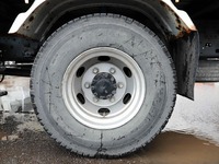 いすゞフォワード平ボディ中型（4t）[写真16]