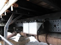 いすゞフォワード平ボディ中型（4t）[写真18]