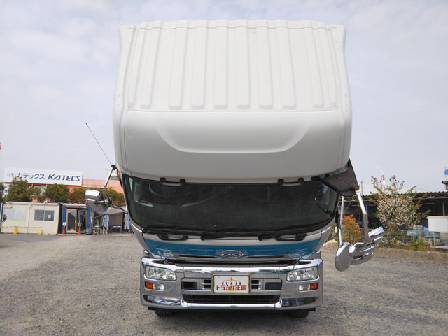 UDトラックスクオントレーラーヘッド（トラクターヘッド）大型（10t）[写真08]