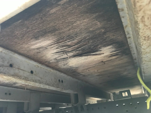 いすゞエルフアルミブロック小型（2t・3t）[写真15]