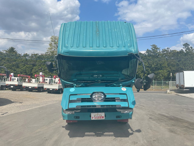 日野プロフィアセルフクレーン4段大型（10t）[写真10]