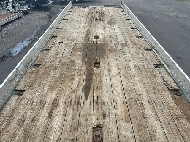 日野プロフィアセルフクレーン4段大型（10t）[写真13]