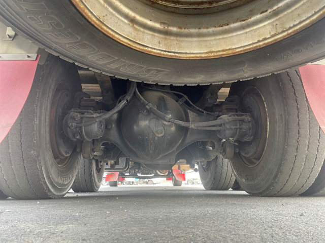 日野プロフィアセルフクレーン4段大型（10t）[写真26]