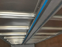 いすゞフォワードアルミウイング中型（4t）[写真04]