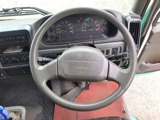 三菱ふそうファイタークレーン4段増トン（6t・8t）[写真15]