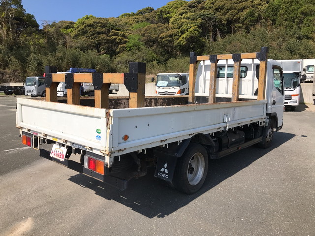 三菱ふそうキャンター平ボディ小型（2t・3t）[写真02]