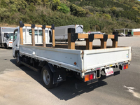 三菱ふそうキャンター平ボディ小型（2t・3t）[写真04]