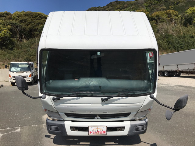 三菱ふそうキャンター平ボディ小型（2t・3t）[写真09]