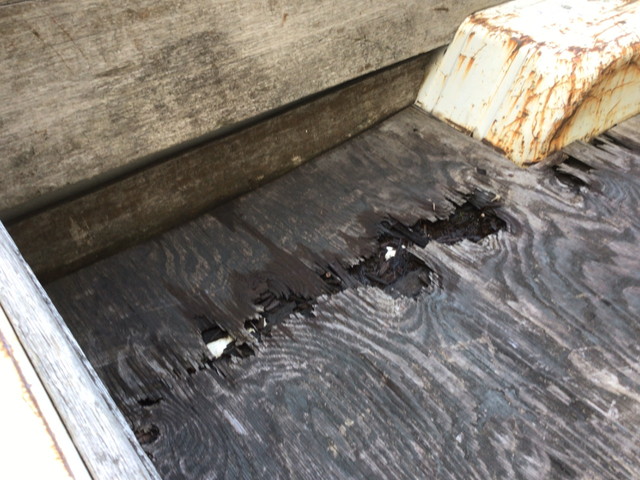 トヨタトヨエースダブルキャブ（Wキャブ）小型（2t・3t）[写真10]