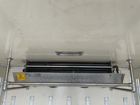 三菱ふそうキャンターガッツ冷凍車（冷蔵車）小型（2t・3t）[写真11]