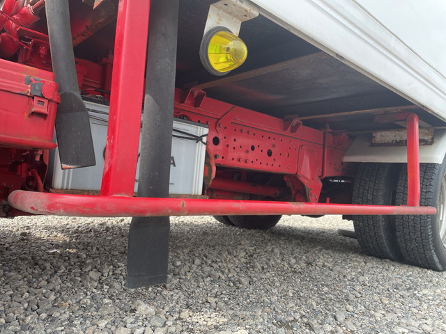 三菱ふそうキャンターガッツ冷凍車（冷蔵車）小型（2t・3t）[写真15]