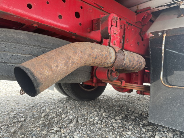 三菱ふそうキャンターガッツ冷凍車（冷蔵車）小型（2t・3t）[写真19]