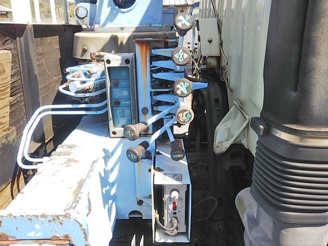 日野レンジャークレーン5段中型（4t）[写真15]